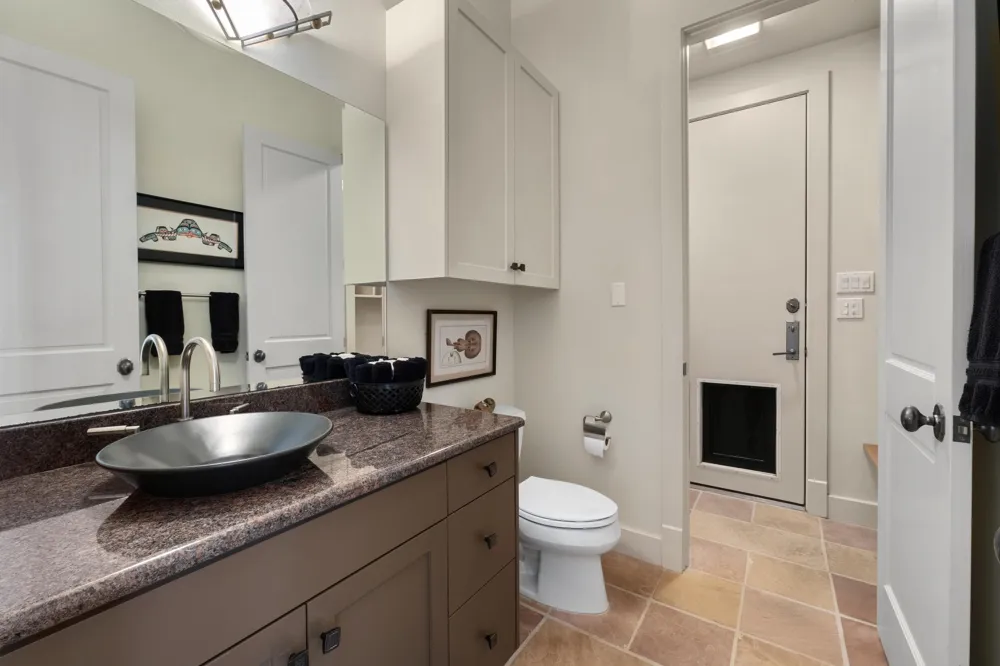19905 Angel Bay Drive Spicewood, TX 78669