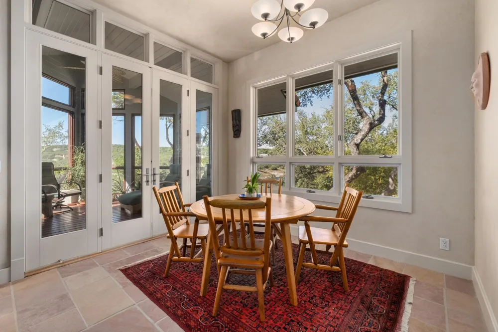 19905 Angel Bay Drive Spicewood, TX 78669