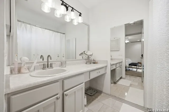 13618 Princes Knolls San Antonio, TX 78231