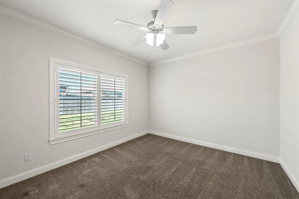 324 Stone Manor Drive McGregor, TX 76657
