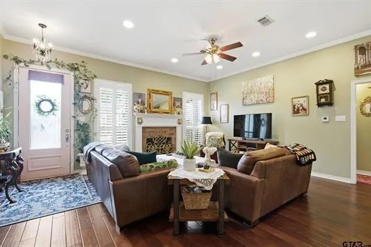 804 Festoon Court Tyler, TX 75703