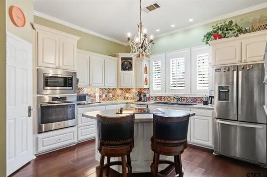 804 Festoon Court Tyler, TX 75703