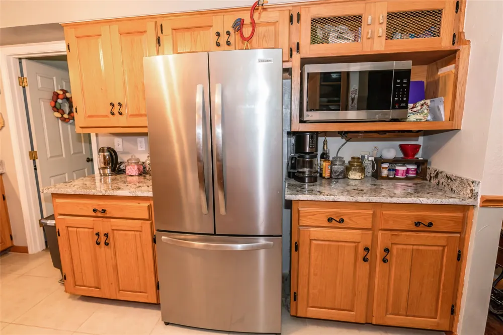 517 E Locust Street Nocona, TX 76255