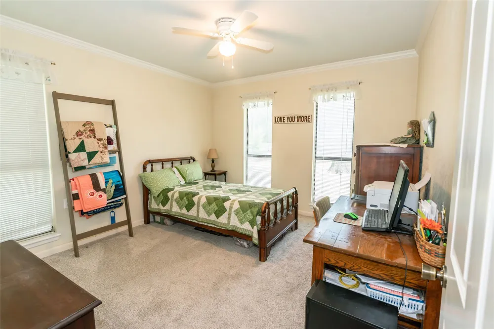 517 E Locust Street Nocona, TX 76255