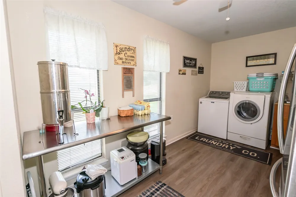 517 E Locust Street Nocona, TX 76255