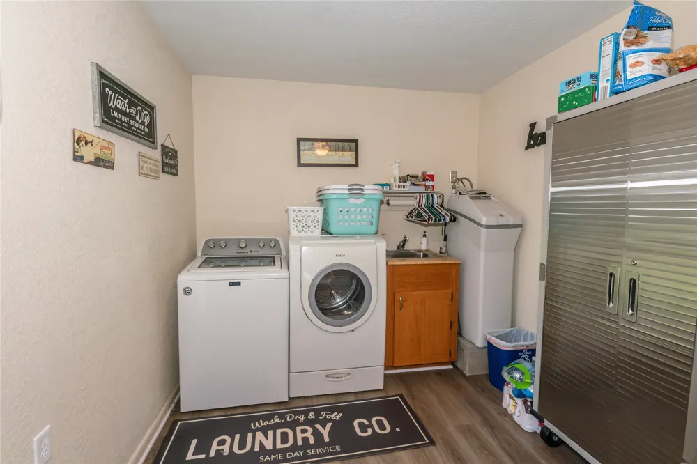 517 E Locust Street Nocona, TX 76255