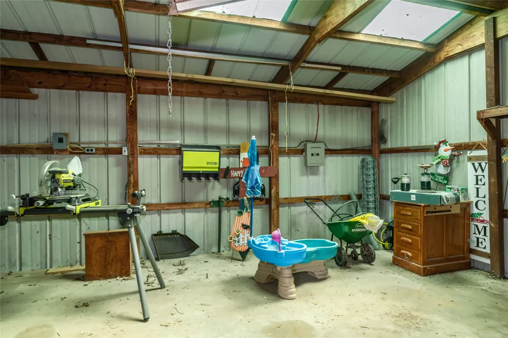 517 E Locust Street Nocona, TX 76255