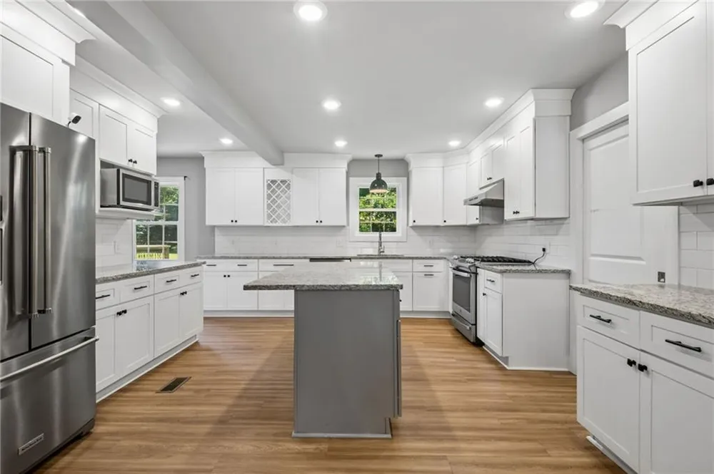 6113 Grant Ford Road Gainesville, GA 30506