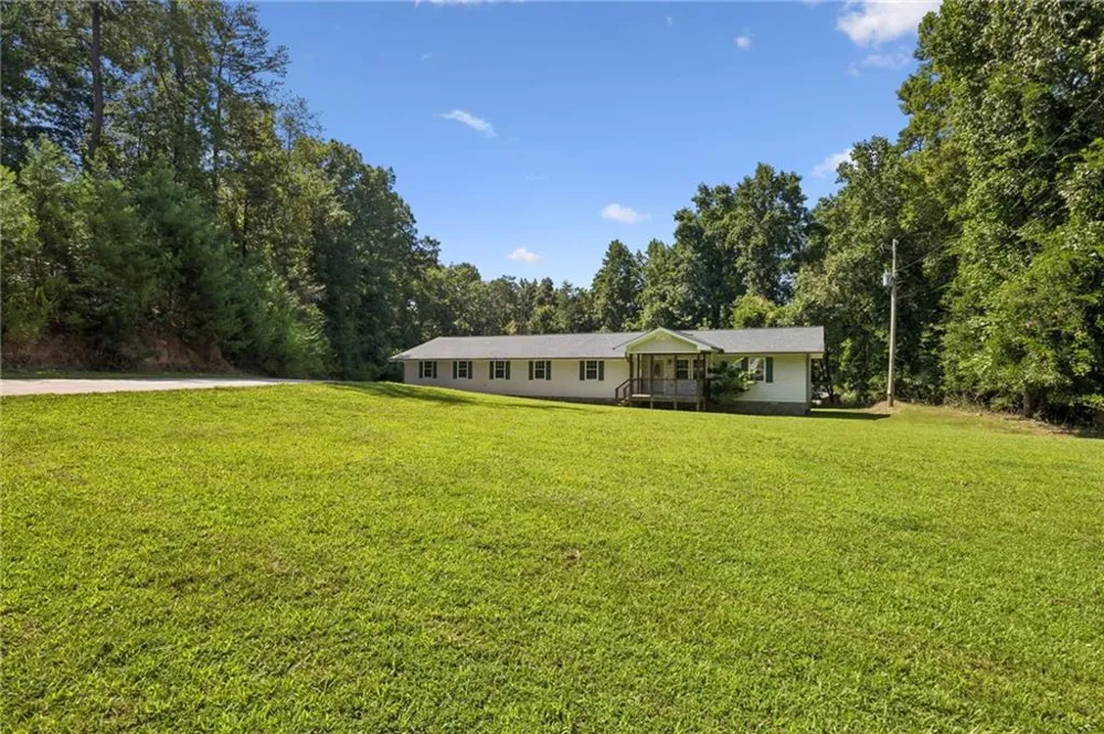 6113 Grant Ford Road Gainesville, GA 30506