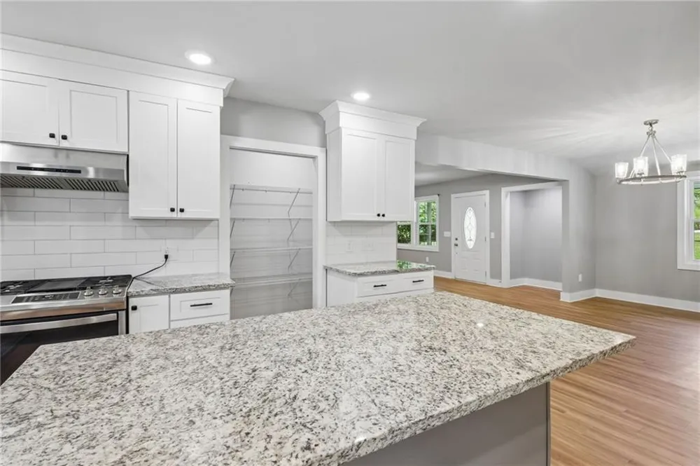 6113 Grant Ford Road Gainesville, GA 30506