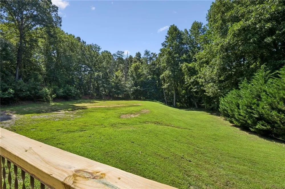 6113 Grant Ford Road Gainesville, GA 30506
