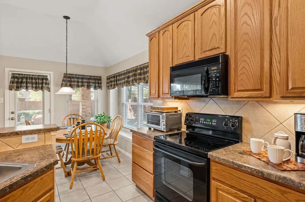 829 Sequoia Way Saginaw, TX 76131