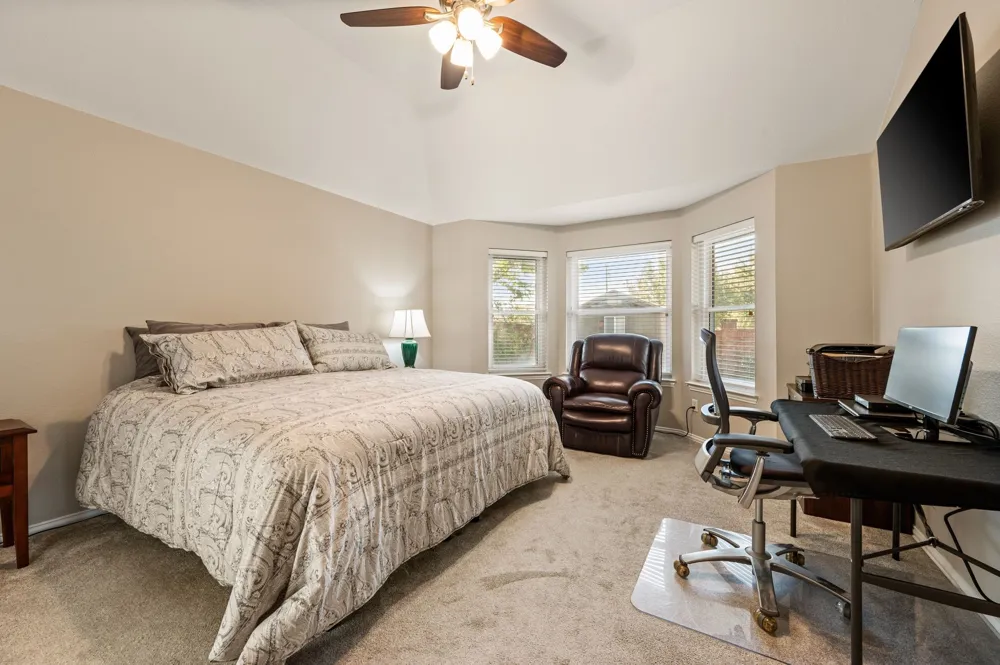 829 Sequoia Way Saginaw, TX 76131