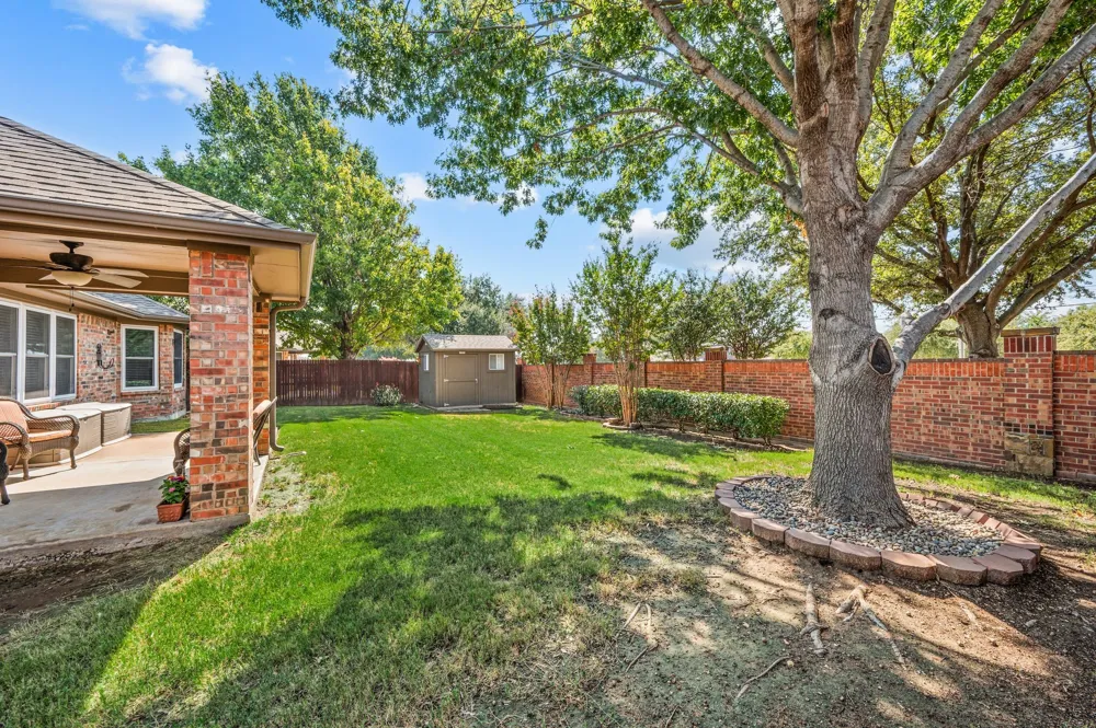 829 Sequoia Way Saginaw, TX 76131