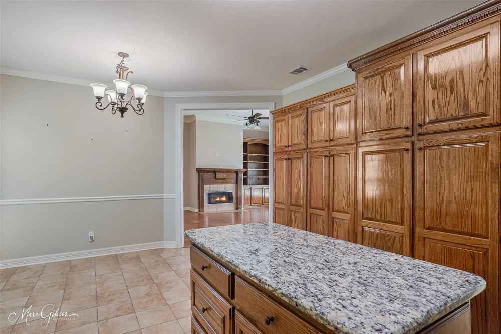 247 Olympia Drive Shreveport, LA 71106
