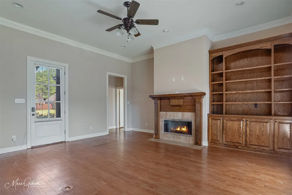 247 Olympia Drive Shreveport, LA 71106