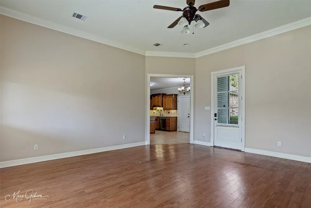 247 Olympia Drive Shreveport, LA 71106