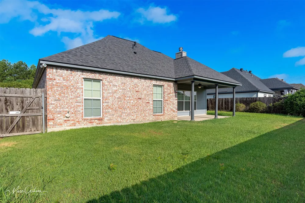 247 Olympia Drive Shreveport, LA 71106