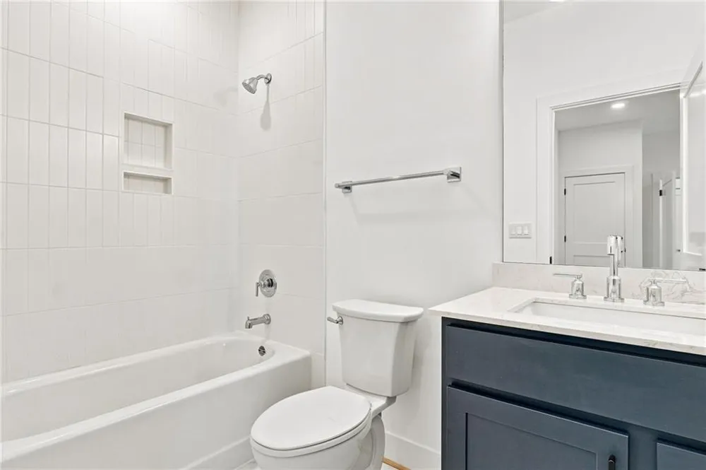 3030 Kara Court Roswell, GA 30076