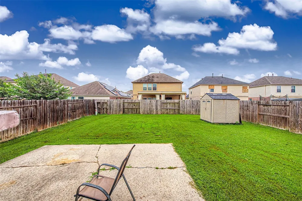 5006 Forest Hurst Glen Spring, TX 77373