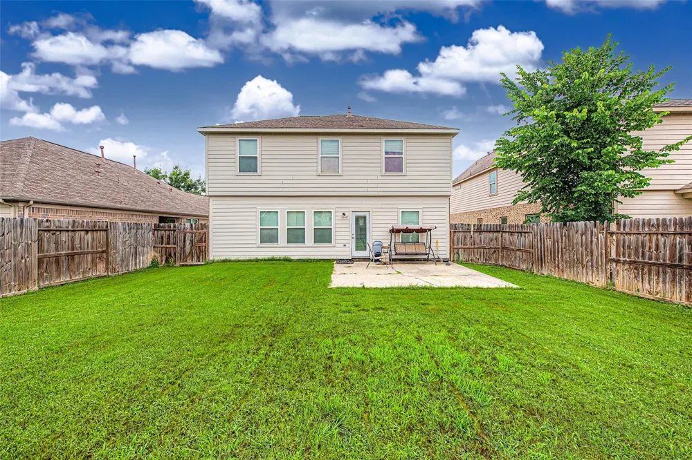 5006 Forest Hurst Glen Spring, TX 77373