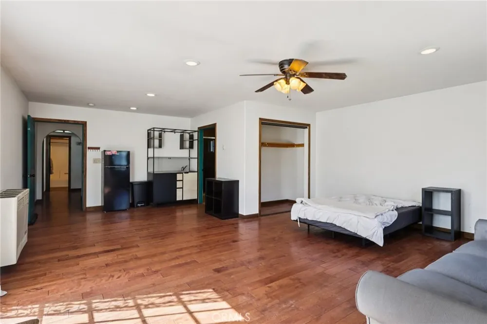 105 E Meadow Lane Big Bear City, CA 92314