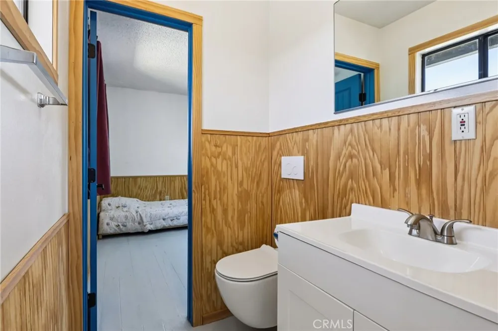 105 E Meadow Lane Big Bear City, CA 92314