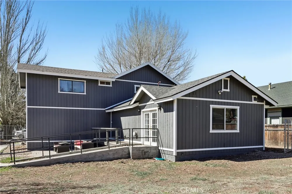 105 E Meadow Lane Big Bear City, CA 92314
