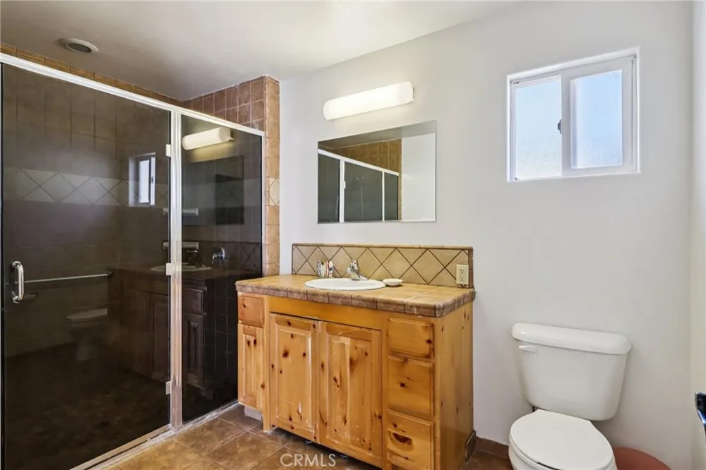 105 E Meadow Lane Big Bear City, CA 92314