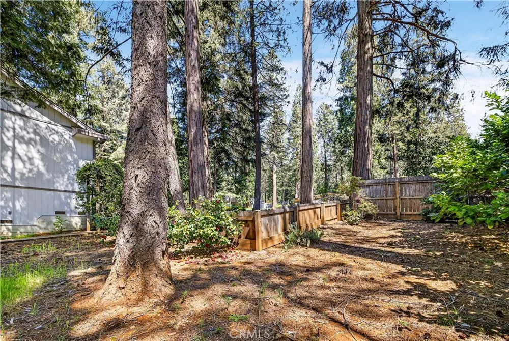 14847 Crescent Magalia, CA 95954