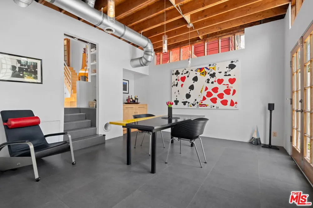 229 San Juan Avenue Los Angeles, CA 90291