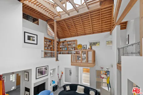 229 San Juan Avenue