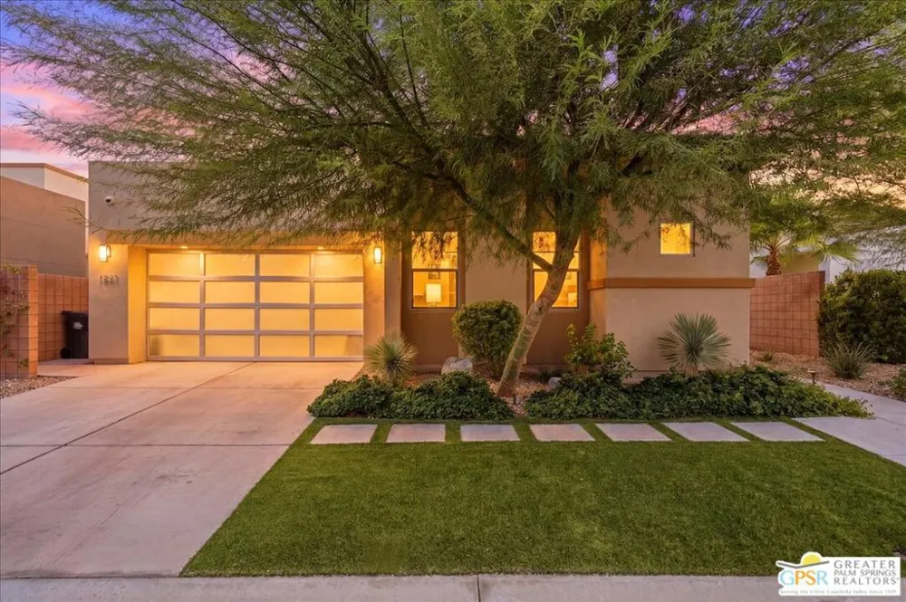 1287 Celadon Street Palm Springs, CA 92262