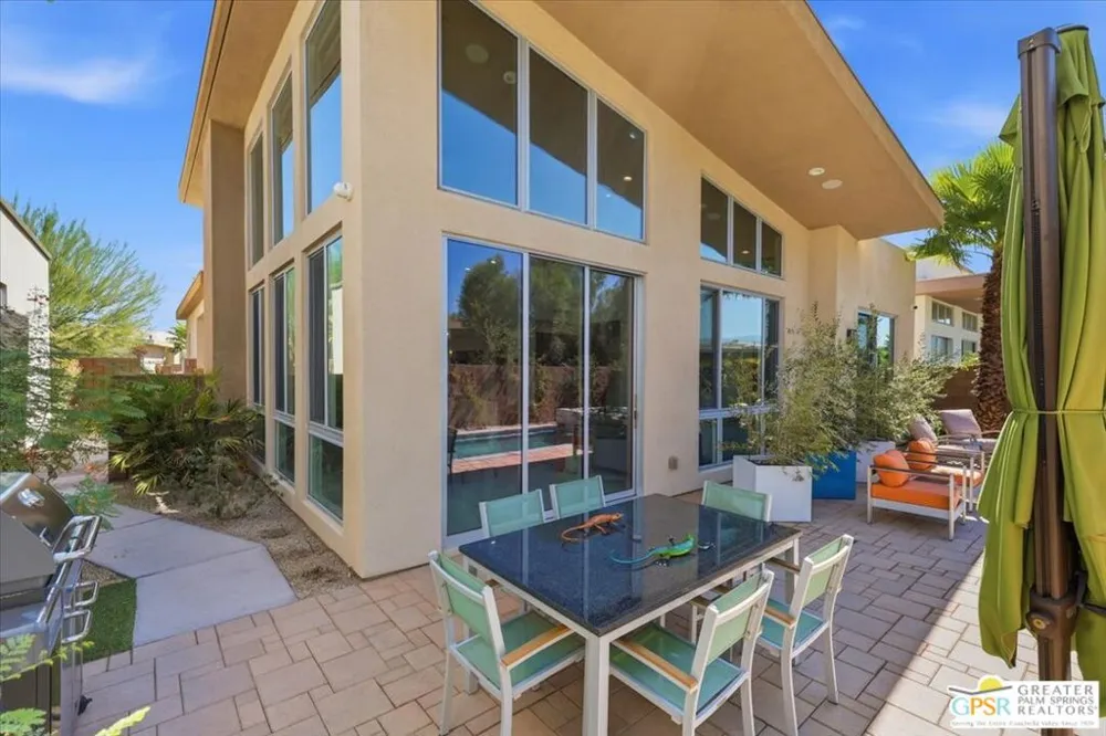 1287 Celadon Street Palm Springs, CA 92262