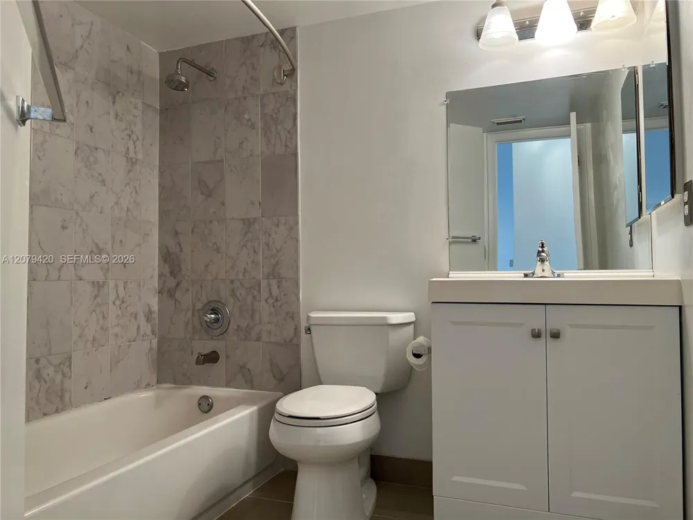 8721 Wiles Rd #306 Coral Springs, FL 33067