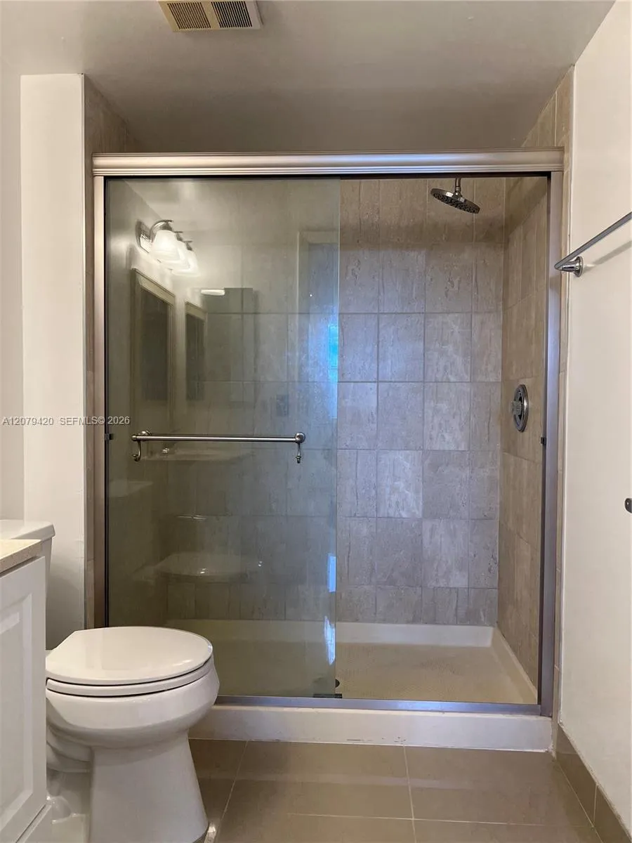 8721 Wiles Rd #306 Coral Springs, FL 33067