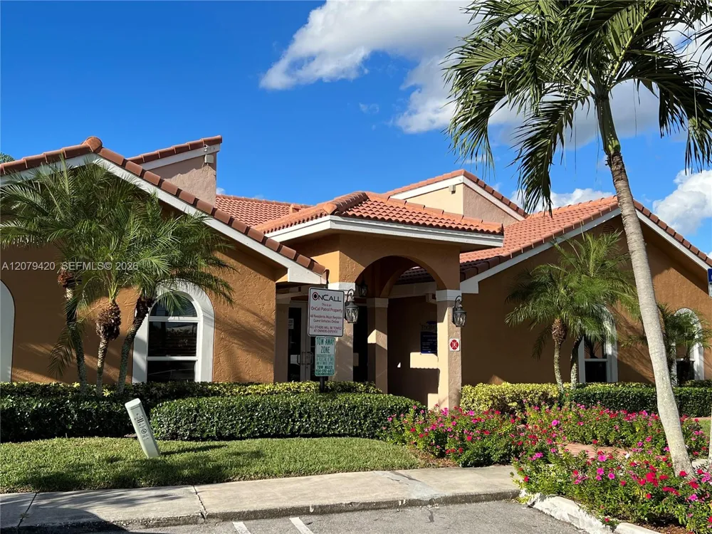 8721 Wiles Rd #306 Coral Springs, FL 33067