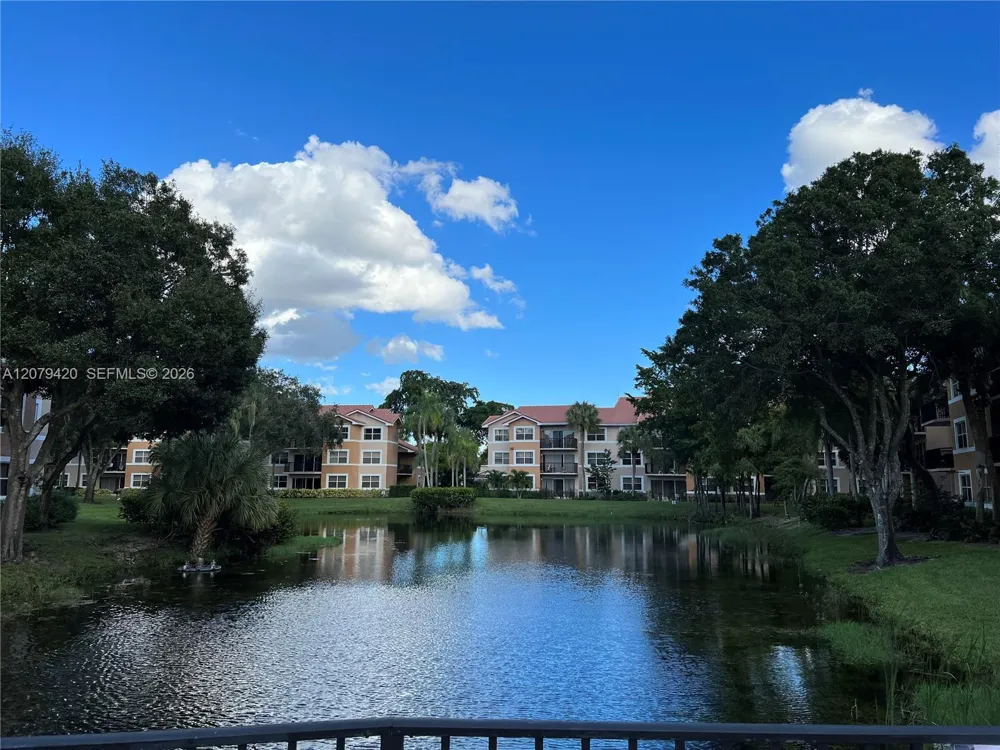 8721 Wiles Rd #306 Coral Springs, FL 33067