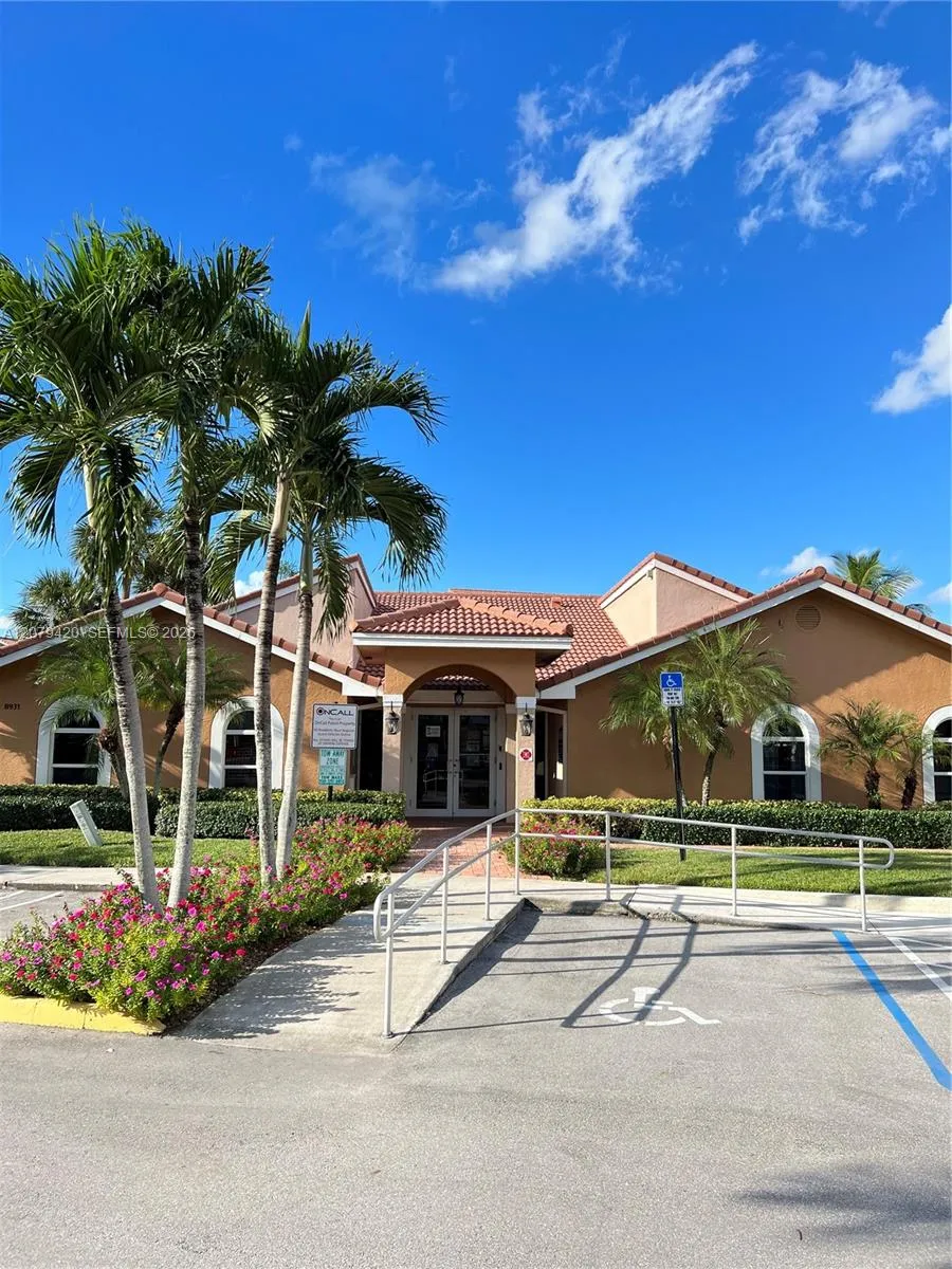 8721 Wiles Rd #306 Coral Springs, FL 33067