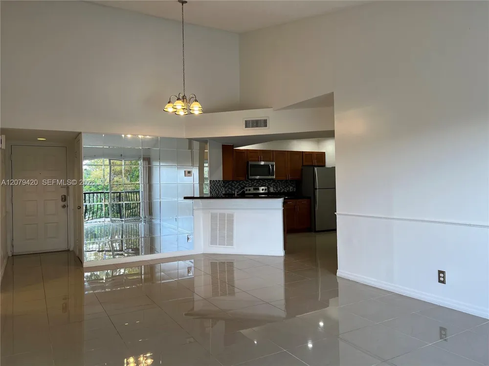 8721 Wiles Rd #306 Coral Springs, FL 33067