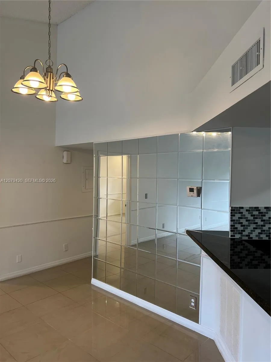 8721 Wiles Rd #306 Coral Springs, FL 33067