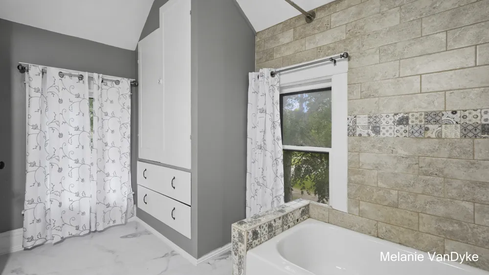 2244 Fuller Avenue NE Grand Rapids, MI 49505
