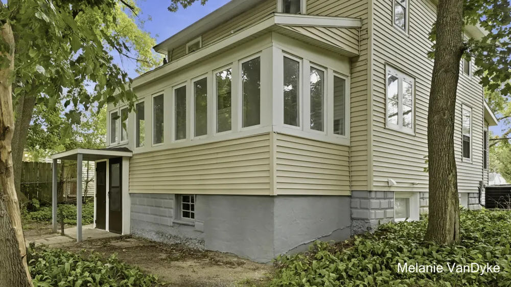 2244 Fuller Avenue NE Grand Rapids, MI 49505