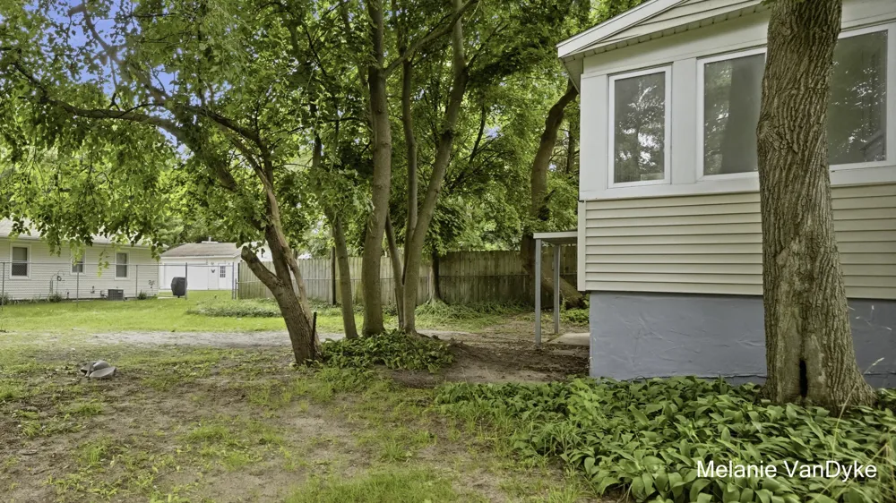 2244 Fuller Avenue NE Grand Rapids, MI 49505