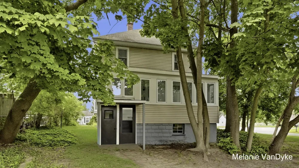 2244 Fuller Avenue NE Grand Rapids, MI 49505