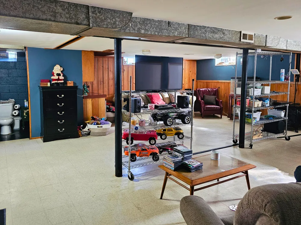 22425 Louise Street Saint Clair Shores, MI 48081