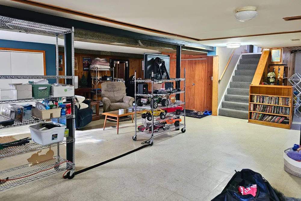 22425 Louise Street Saint Clair Shores, MI 48081
