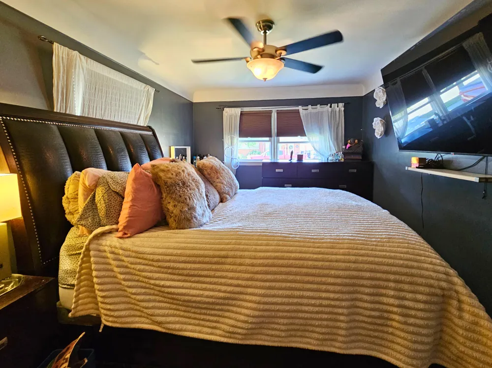22425 Louise Street Saint Clair Shores, MI 48081