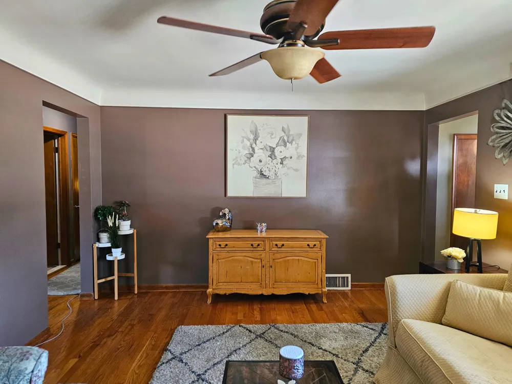 22425 Louise Street Saint Clair Shores, MI 48081