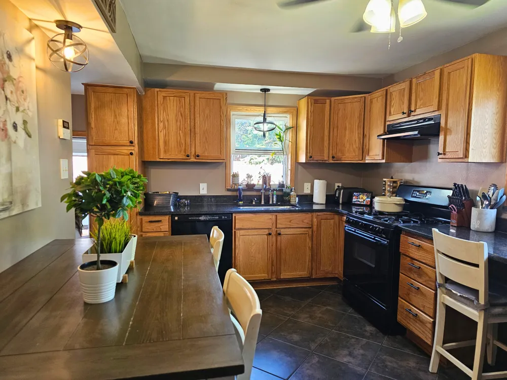 22425 Louise Street Saint Clair Shores, MI 48081